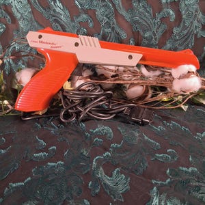Original OEM Nintendo NES Zapper Light Gun, Orange Retro Gaming Accessory