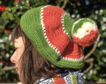 Crochet Betty Beret Kit: British Wool, Festive Brooch & Pattern