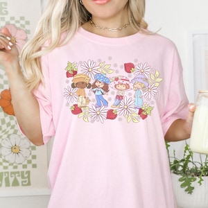 Strawberry & Friends Sweatshirt/Shirt