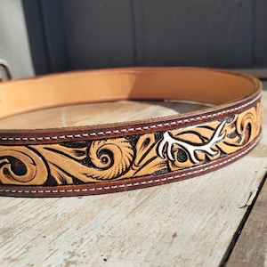 Buckstitch Trim Tooled Leather Belt & Buckle #5005 L