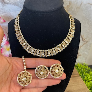 Light Peach Polki Choker Necklace: Antique Gold Indian Jewelry