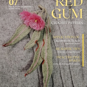 Puede incluir: Patrón de crochet para una flor de goma roja, con consejos y trucos para crear un aspecto realista. El patrón incluye instrucciones para una puntada poco común y enfatiza la importancia de la práctica.