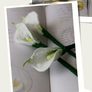 Haakvideo - CALLA LILY Mini-bloemboeket Stap voor stap handleiding - Niveau 7