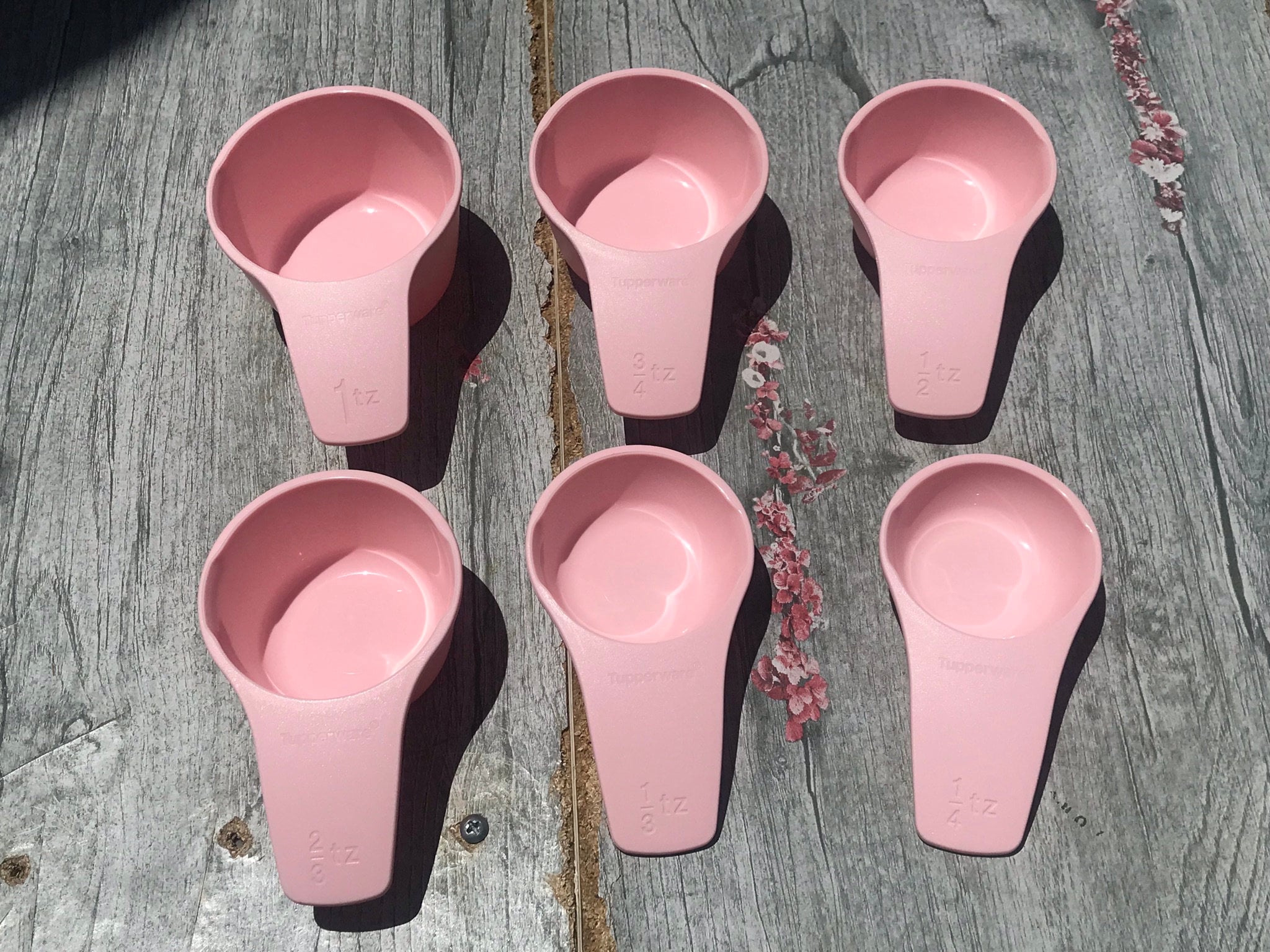 TUPPERWARE Measuring Mates Spoons Set 6 Pc. Stacking Pink Brand
