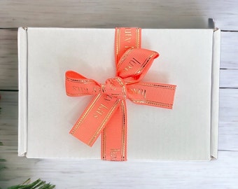 QUICK + EASY GIFT | Mini Mystery Goodie Box | Pamper Self Care Christmas Gift Box | Bath Beauty Spa Relaxation Gifts for Her | Self Care