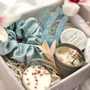 COASTAL VIBES Self Care Gift | Pamper Self Care Birthday Gift Box | Bath & Beauty Spa Relaxation Gifts for Her | Self Care | Thank You