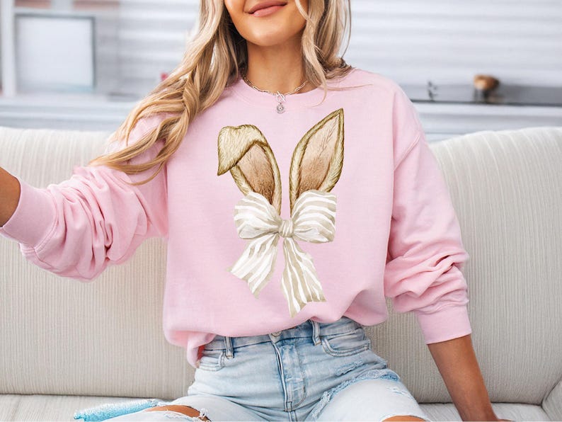 Cute Bunny T-shirt, Rabbit Shirt, Easter Shirt, Happy Easter Day, Easter Gift, Coquette Bow Easter, Coquette Bow Shirt, Bunny Ears Shirt, Easter Sweatshirt, rabbit easter, bunny easter, eggs hunt, easter egg