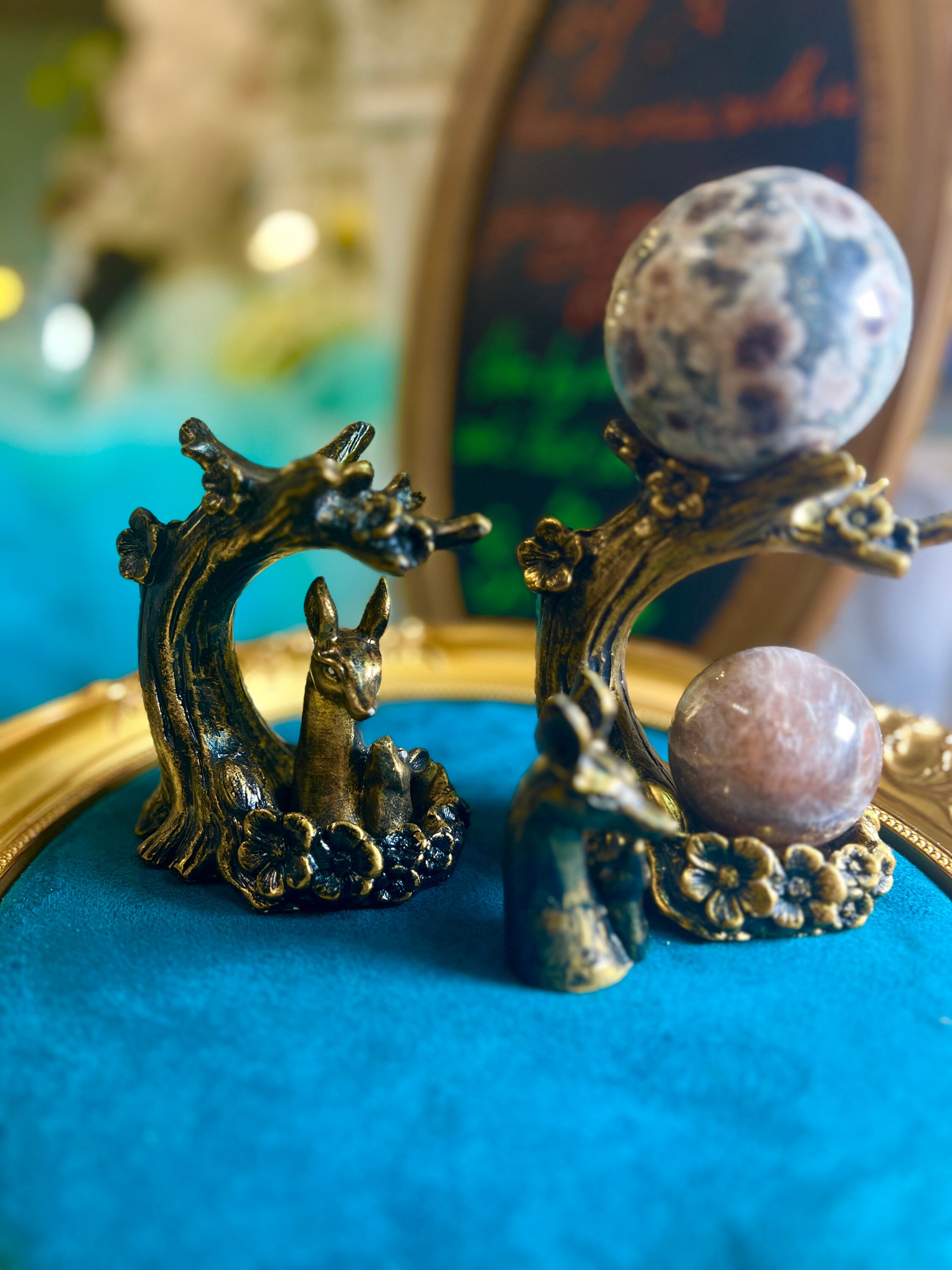 Deer and Fawn Tree Double Sphere Stand Display Organizer Decoration Crystal