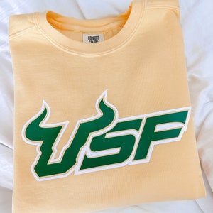 USF Crewneck | Vintage Crewneck | Vintage USF Crewneck | Yellow Crewneck | College Crewneck | Game Day | Sorority | Shopping | USF | Florida