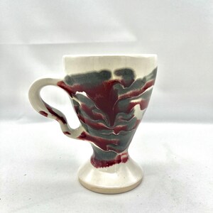 Small one finger mug