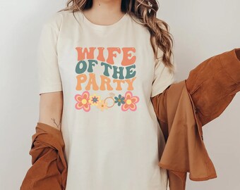 パーティーの妻のシャツ、レトロな独身女性、おしゃれな独身女性、70 年代の独身女性、マイアミの独身女性、チーム花嫁のシャツ、夢中になって婚約