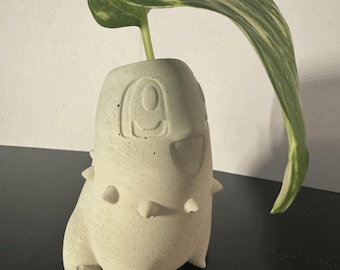 Endivie Blumentopf – Pokémon-Deko aus Beton für Fans und Sammler