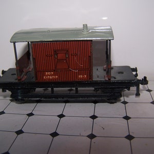 Model Railway, Hornby Dublo, Meccano, 20T Brake  Wagon, Brown, E178717, Tin Plate, OO Gauge, Vintage, SALE