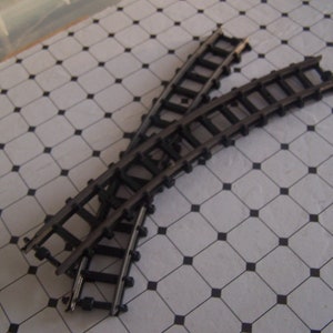 Model Railway, Curved Railway Track, Tri-ang, R 193, OO Gauge, Quantity 2, Vintage