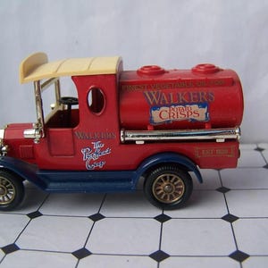 Lledo, Walkers Crisps, Model Ford T Tanker, Die Cast Model, Walkers Crisps, Advertising, Limited Edition