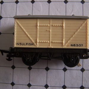 Model Railway, Tri-ang,  Insulfish Refridgerated Wagon, R11/14, OO Gauge,SALE