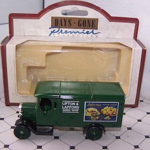 Lledo, Morris Truck, Ambrosia, Limited Edition, Die cast model, Days Gone, Promotional, Lifton & Lapford, Advertising