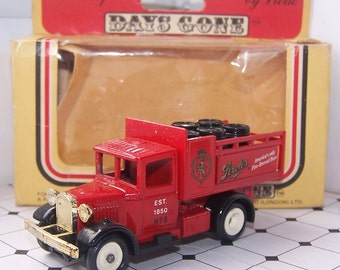 Lledo, Days Gone, Ford Stake Van, Stroh's Beer, Werbung, Die Cast Model, limitierte Auflage