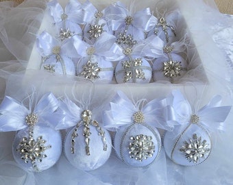 Ensemble de boules de Noël blanches avec plumes et strass, boules de sapin de Noël, ornements en velours, ornements de Noël de luxe, 12 pcs