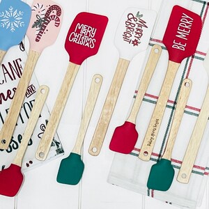 Christmas Spatula Neighbor Gift| Engraved Holiday Spatula Gift| Custom Christmas Baking Gift | Christmas Baking Spatula | Teacher Gift |