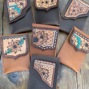 Rear cinch Cell phone saddle pouch