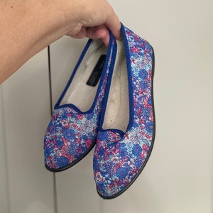 Old lady top house shoes
