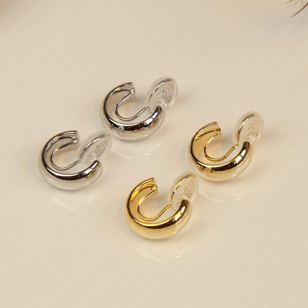 Boucles d'oreilles Huggie clip minimalistes, Créoles Huggie en or et argent, Créoles volumineuses simples de tous les jours, Boucles d'oreilles hélicoïdales non percées