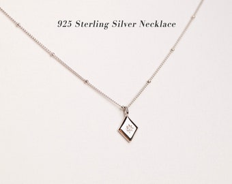 925 Sterling Silver Diamond Starburst Necklace, CZ Star Silver Necklace, Crystal Star Necklace, Minimalist Celestial Necklace, Stars Pendant