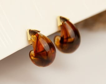 Chocolate-Brown Resin Clip On Earrings, Chunky Waterdrop Domed Shape Non-Pierced Clip-On Earrings, Trendy Resin Statement Non Pierced Clips