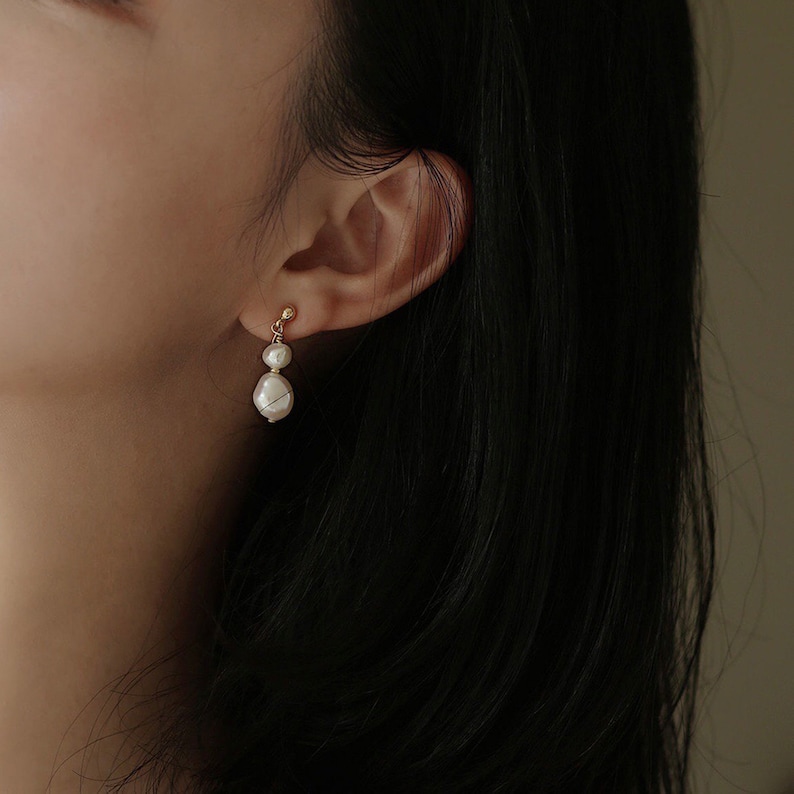 Clip On Pearls Earrings For Women, Non Pierced Dangle Earrings With Double Freshwater Pearls, Irregular Pearls Earrings, Baroque Pearls zdjęcie 6