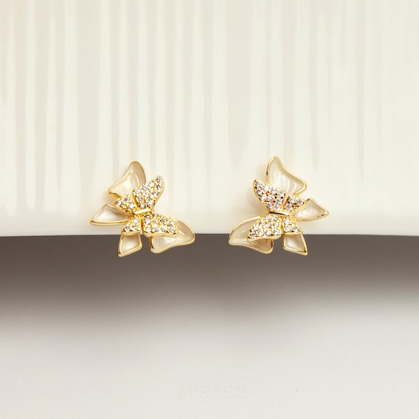 Goldener Schmetterlings-Bolzen-Ohrringe, Ohrclips für Frauen, Doppelschicht-Schmetterlings-Bolzen mit Pave-Diamant, keine durchbohrten Ohrringe