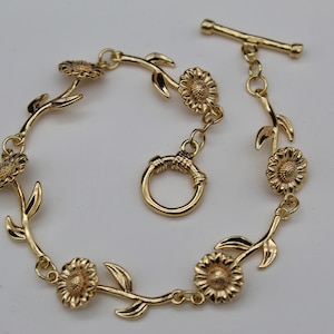 The real 18K Gold plated delicate bracelet &quot;My darling daisy&quot;
