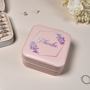 Personalized Leather Jewelry Box, Birth Flower Jewelry Travel Case, Bridesmaid Gifts, Bridal Party Gifts, Christmas Gifts