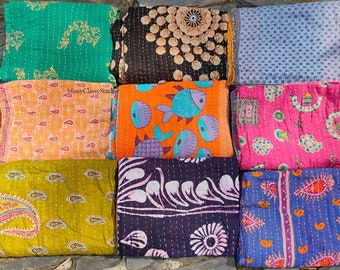 Vente sur 5 Pc Indien vintage Kantha Quilt Handmade Throw Réversible Couverture Couvre-lit Coton Tissu Boho quilt décor à la maison kantha throw