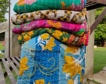 Reversible kantha quilt Indian handmade vintage throw cotton sari blanket