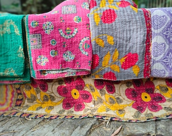 Lotto all'ingrosso di trapunta Kantha vintage indiana fatta a mano, coperta reversibile, copriletto in tessuto di cotone, trapunta BOHEMIAN