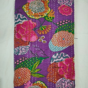 Impression florale Indien Kantha Quilt Boho Kantha Quilts Handmade Quilts Indian Kantha Throw Couverture Couvre-lit Quilting Bed Cover, Purple