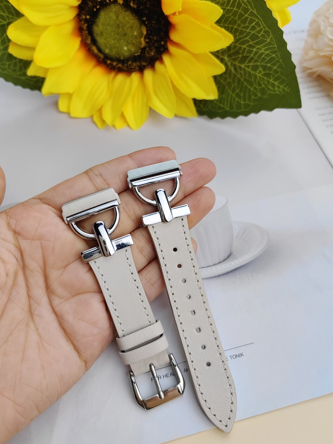 Leather Band Fitbit Versa 2 Bands for Women, Slim Leather Strap With D