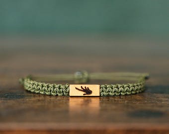 Bearded Dragon Footprint Bracelet: Personalized Reclaimed Wood, Reptile Gift, Adjustable Cord
