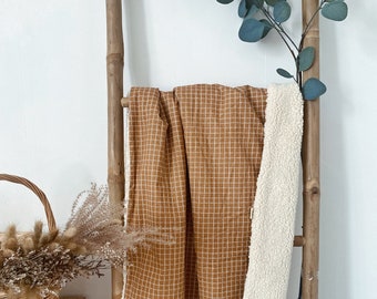 Anpassbare Babydecke, Baby- und Kindergröße, Kinderwagendecke aus Baumwolle und Kunstfell, Weihnachtsgeschenk, CAMEL CHECKS