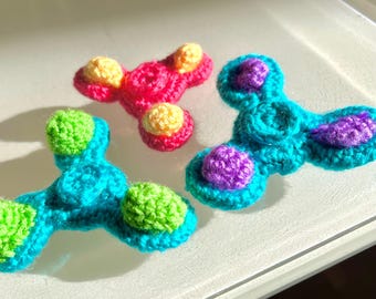 Crochet Fidget Spinner Flower Pattern | Handheld Fidget Spinner Pattern