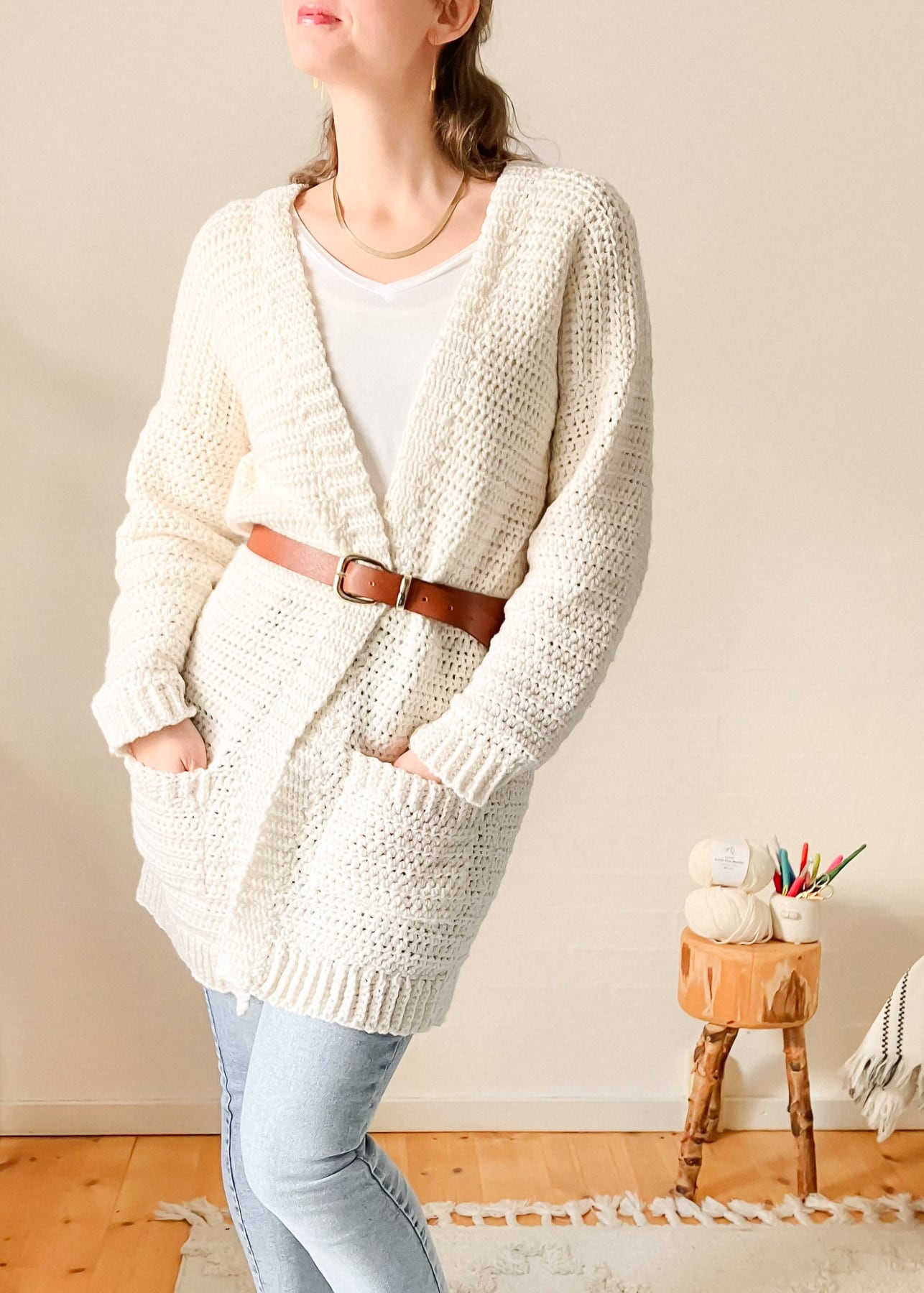 40 Long Cardigan Crochet Patterns for Stylish Layers in Every Season 20 Easy Long Crochet Cardigan Pattern with Pockets made from