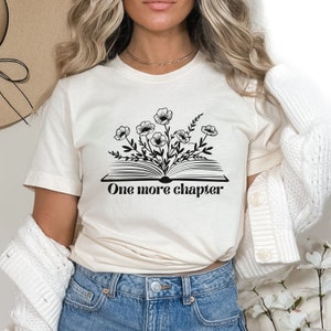 Boho Reader Tshirt, Pretty Book T Shirt, Floral Book Shirt, Flowers With Book Top, Bookworm T Shirt, Reader Top, Cute Book, Library, Teacher