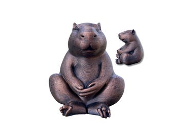 Hand-Painted Meditating Capybara Figurine: Zen Desk Decor