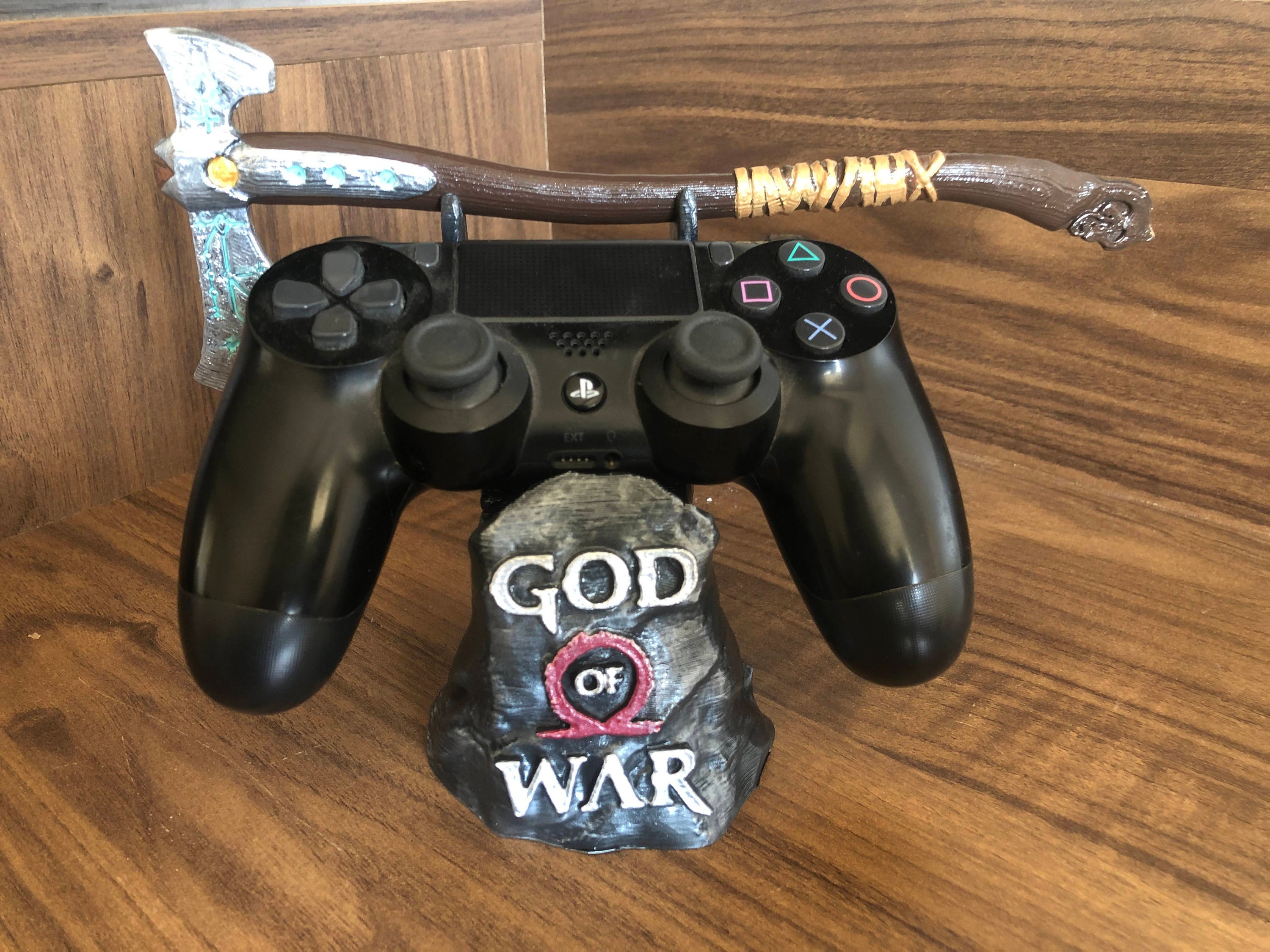 Custom stand for the God Of War: Ragnarok PS5 controller, it's a