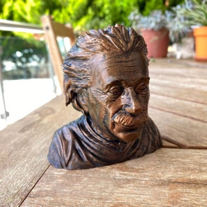 Buste van Albert Einstein Handgeschilderd 3D-geprint - 9,5 cm (3,74 inch) - PLA Filament Sculpture