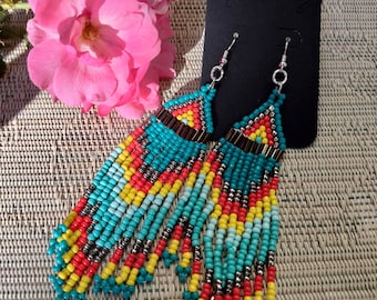 Beaded dangling earrings multicolor