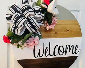 Welcome sign, Interchangeable door hanger, Hi door sign, Interchangeable Wreath, Circle door hanger, Wooden Round Sign, White/Gray, Porch