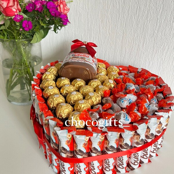 Bueno Herz Geschenk aus Nutella , Rocher Ferrero & Schokobons . Ideal zum Geburtstag, zur Hochzeit, für eine Freundin, besondere Anlässe