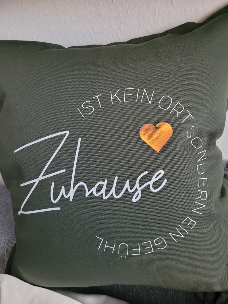 Timalo Wandtattoo 'ZUHAUSE Ist Kein Ort Sondern Ein Gefühl' – 58x22 Cm, Viele Farben Wählbar, Rückstandslos Entfernbar
